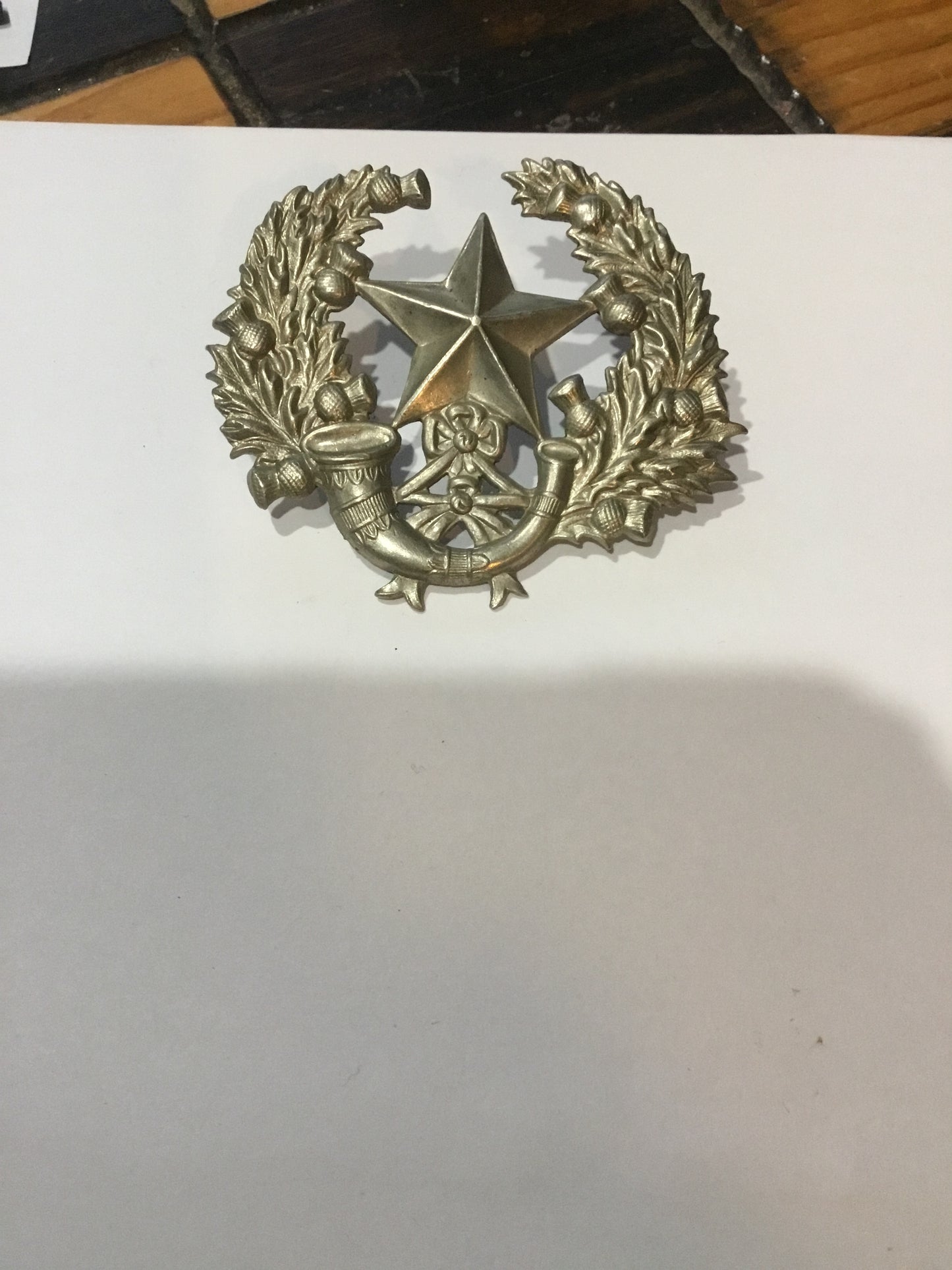 Cameronians Scottish Rifles Regimental White Metal Cap Badge