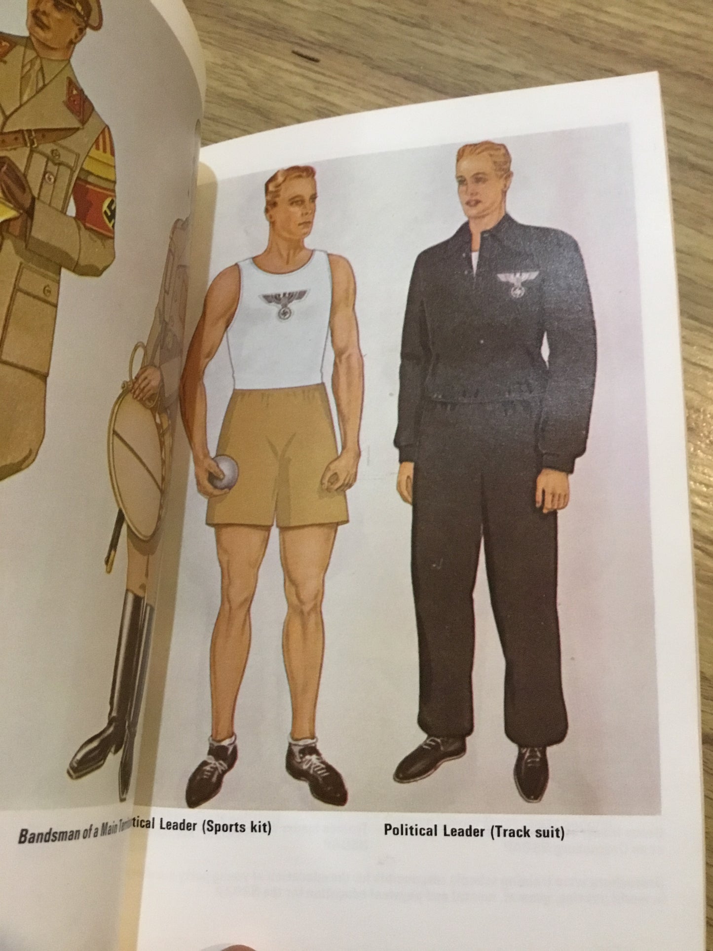 Nazi Regalia (Ballantine's illustrated history of the violent century) by Jack Pia