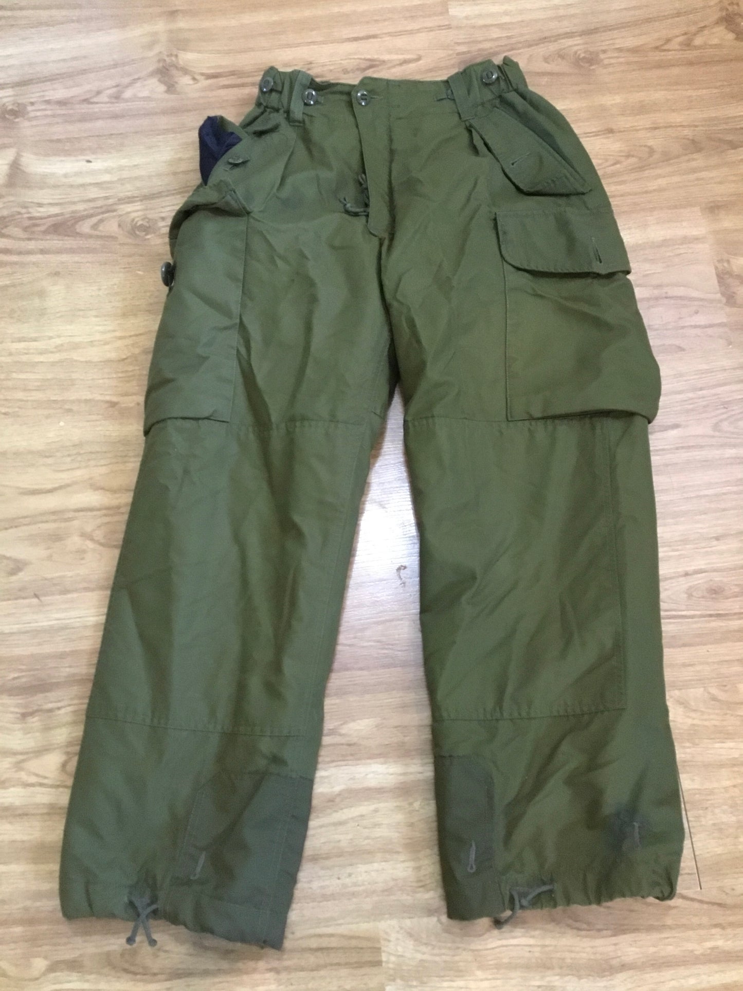 Canadian Forces Cold wet Weather Pants size 6730