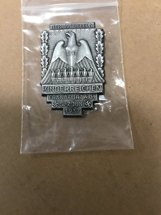 German The National Large Families Convention Badge Frankfurt A/M - June 5-7, 1937