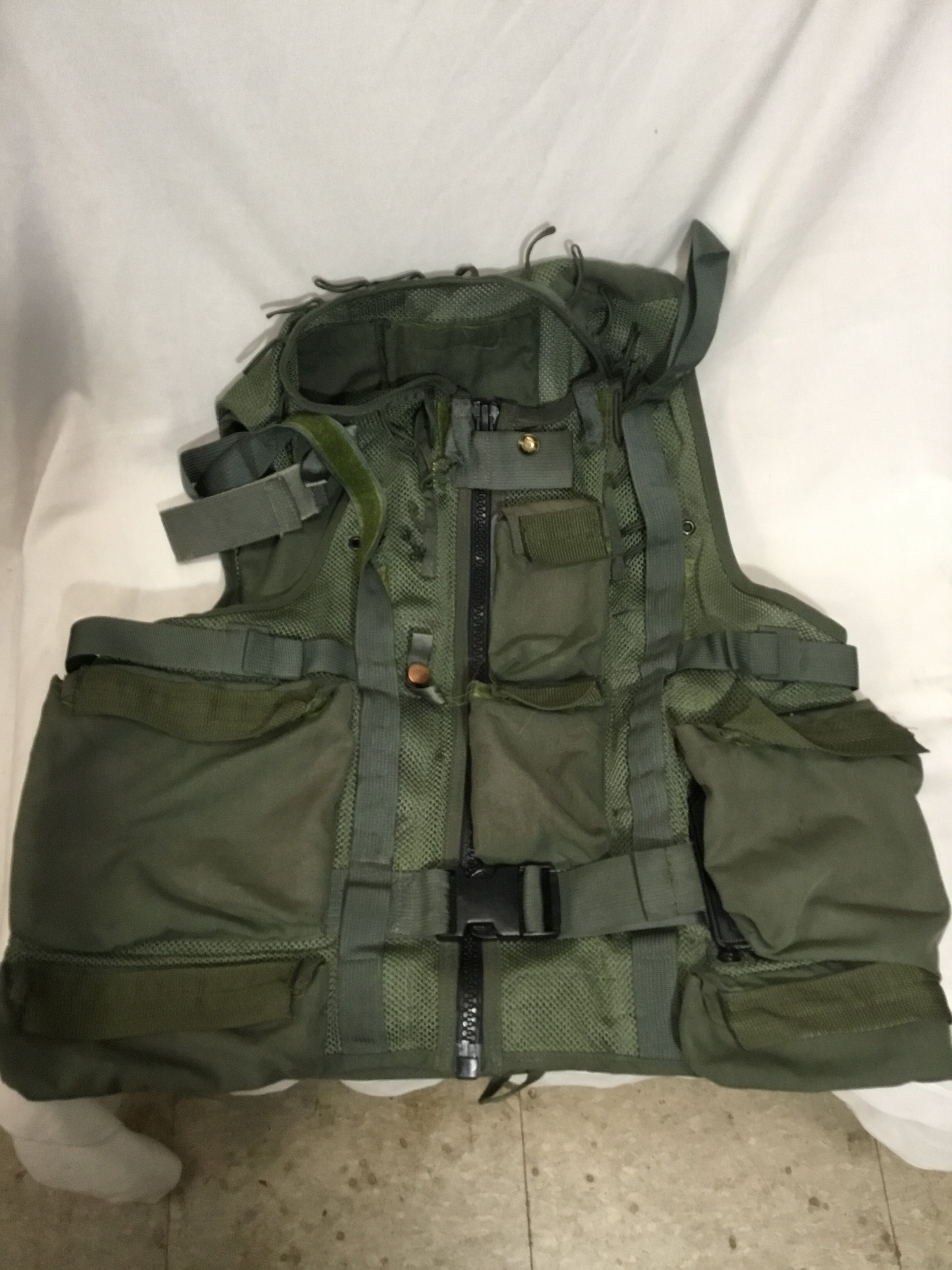 Helicopter Survival Vest , Mustang Industries – Roy's Army Surplus ...