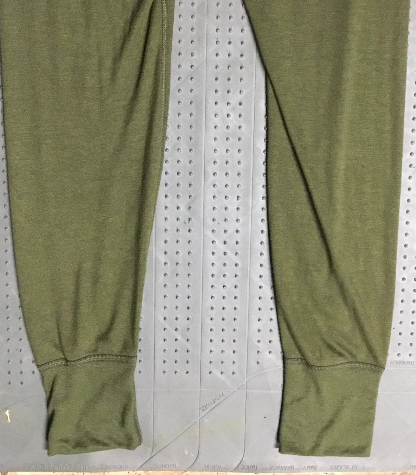 Canadian Forces Long John Bottoms  (Medium )
