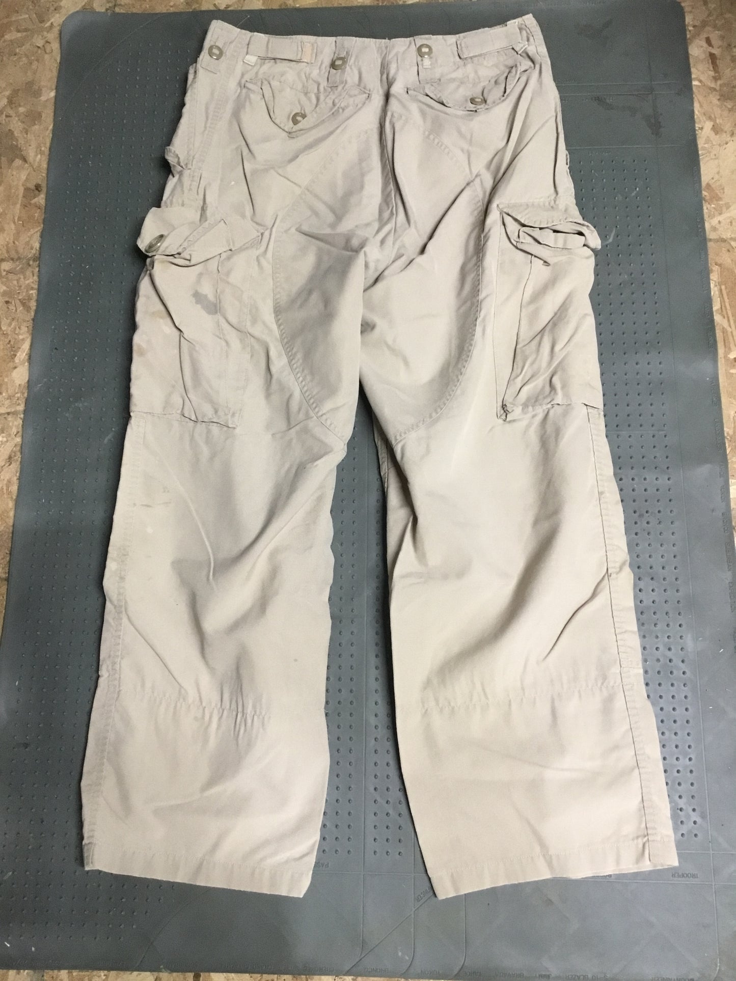 Vintage Tan Canadian Combat pants Medium Tall