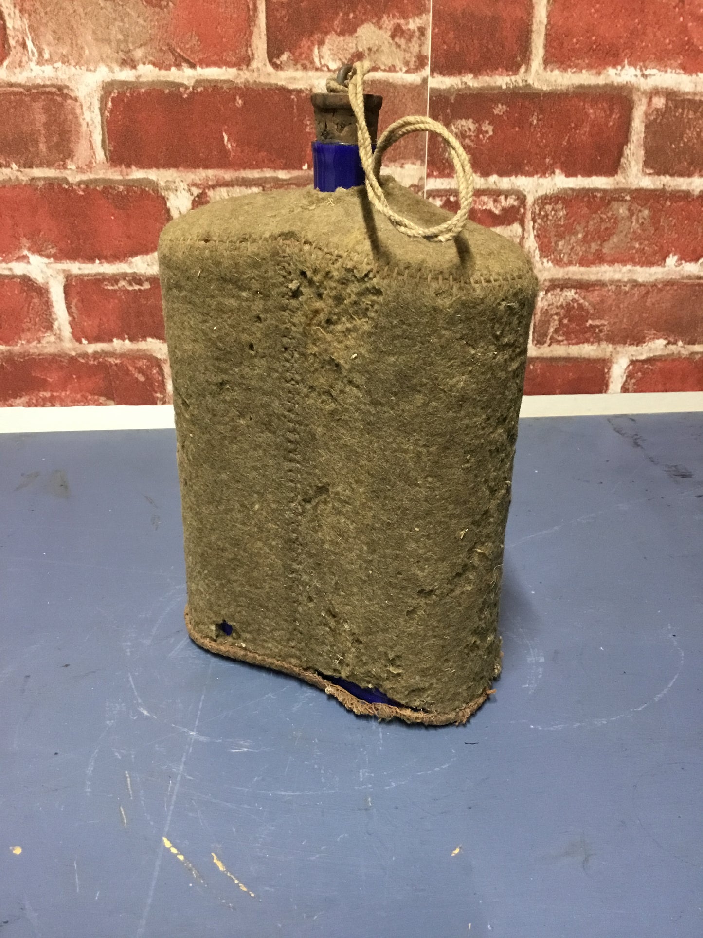 WW11 37 Pattern Canadian/British Enamelled Canteen