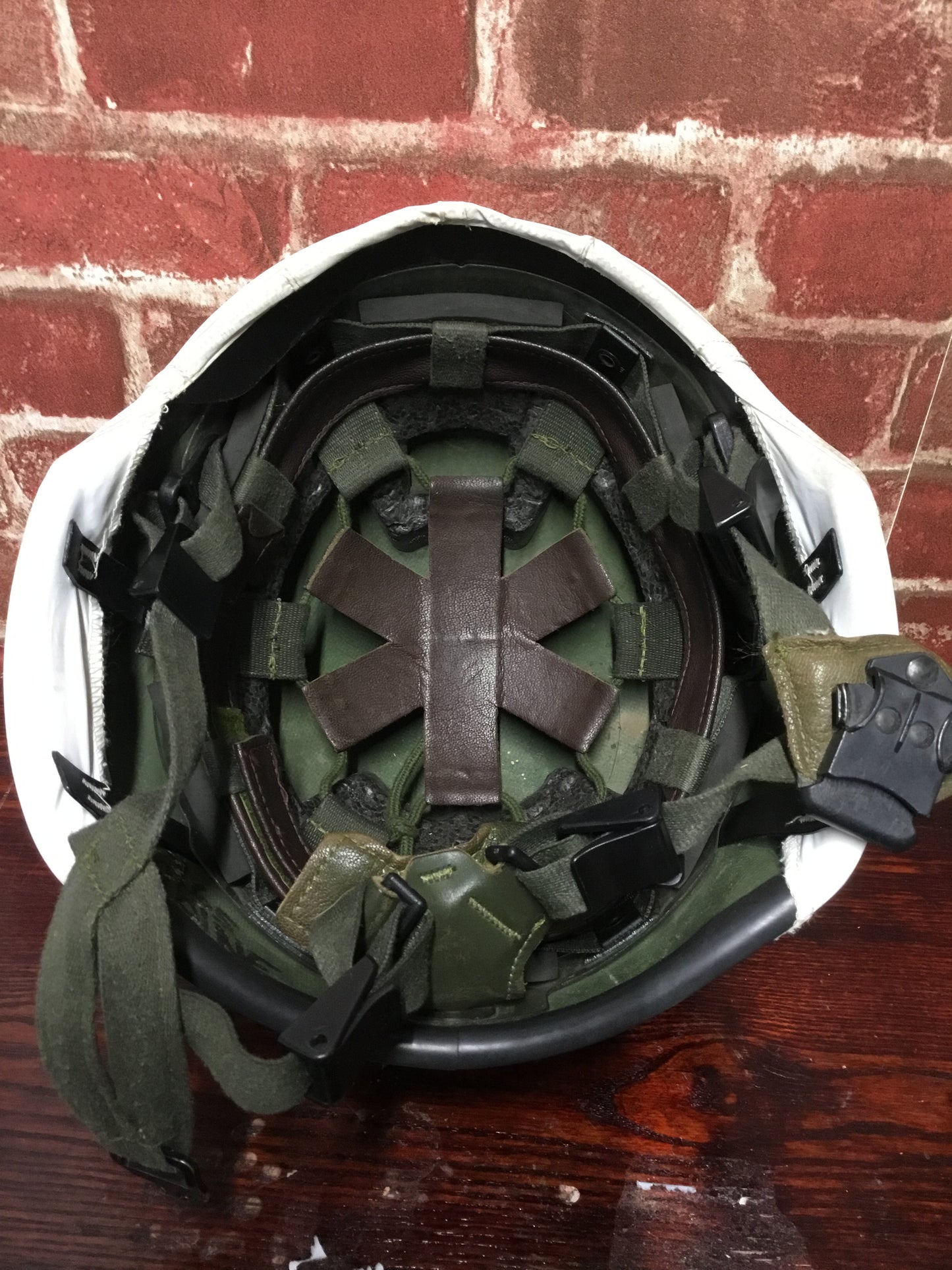 Canadian Armed Forces Helmet  with Winter Cover Size  Medium