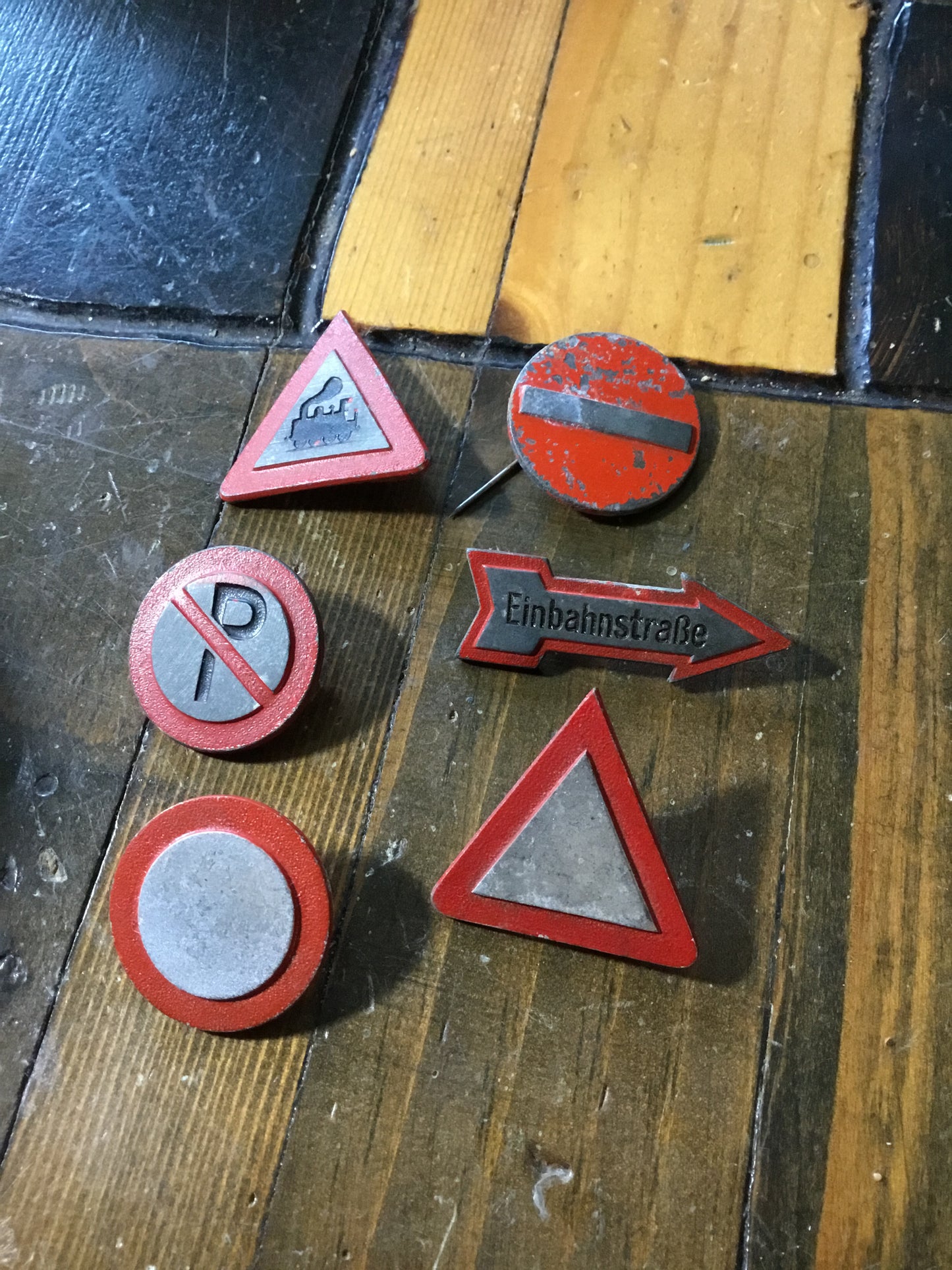 Lot of 6 WW11 German WHW Traffic Sign Tinnies