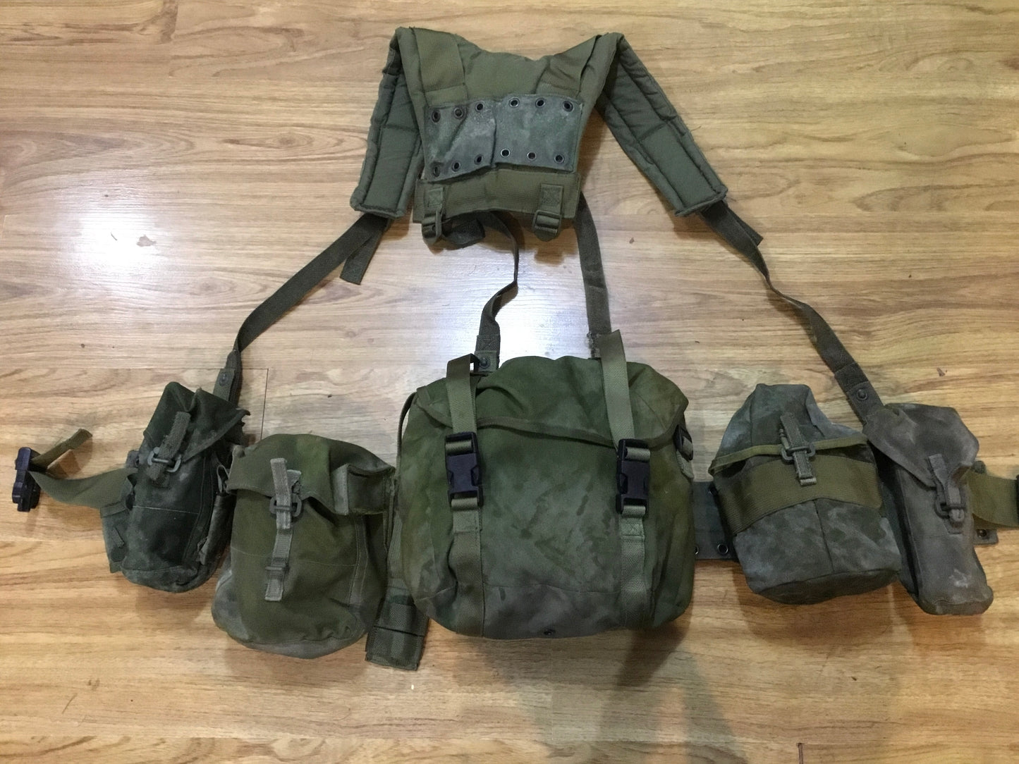 Vintage Canadian Forces 1982 Pattern Webbing