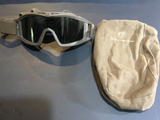 Canadian Forces Revision ballistic Goggles ;smoked;lenses , comes with cloth storage bag