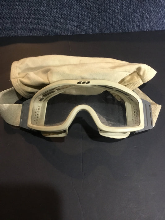 CANADIAN FORCES  ARMY ESS BALLISTIC GOGGLES WITH CLEAR LENS