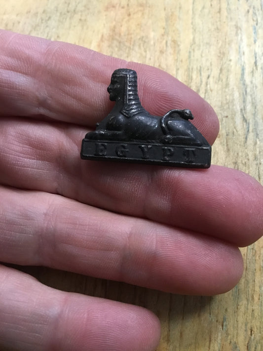 Gordon Highlanders Regiment collar badge