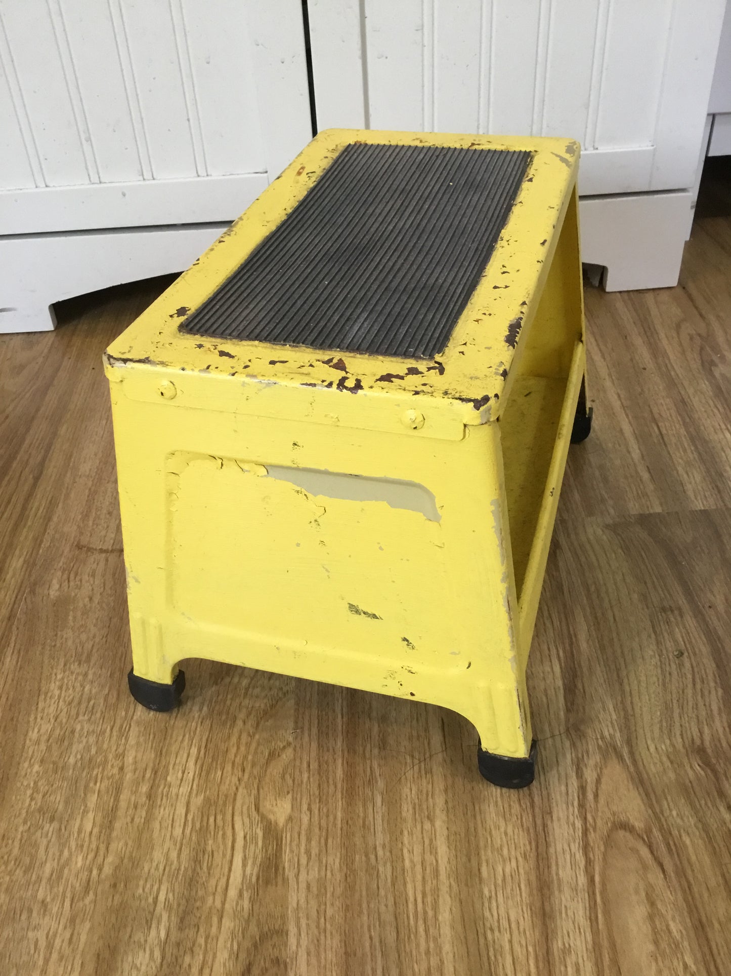 Vintage Medal Step Stool