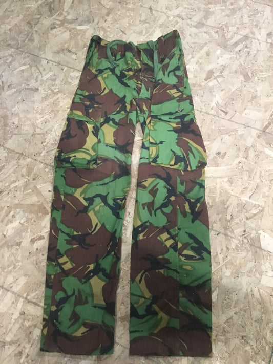 Vintage British Pattern DPM Pattern  Pants , Small