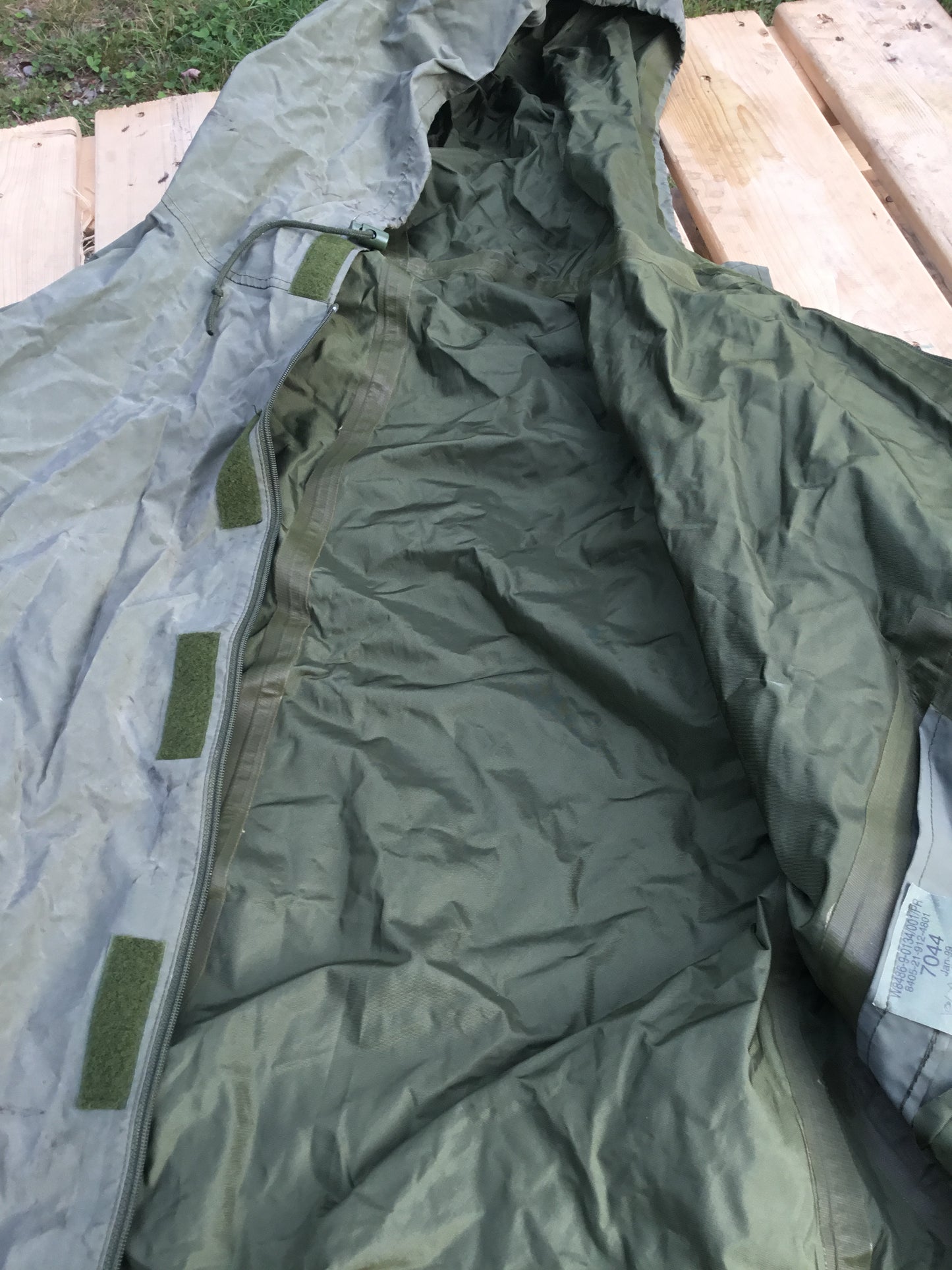 Canadian Military Rain Parka ( Large )