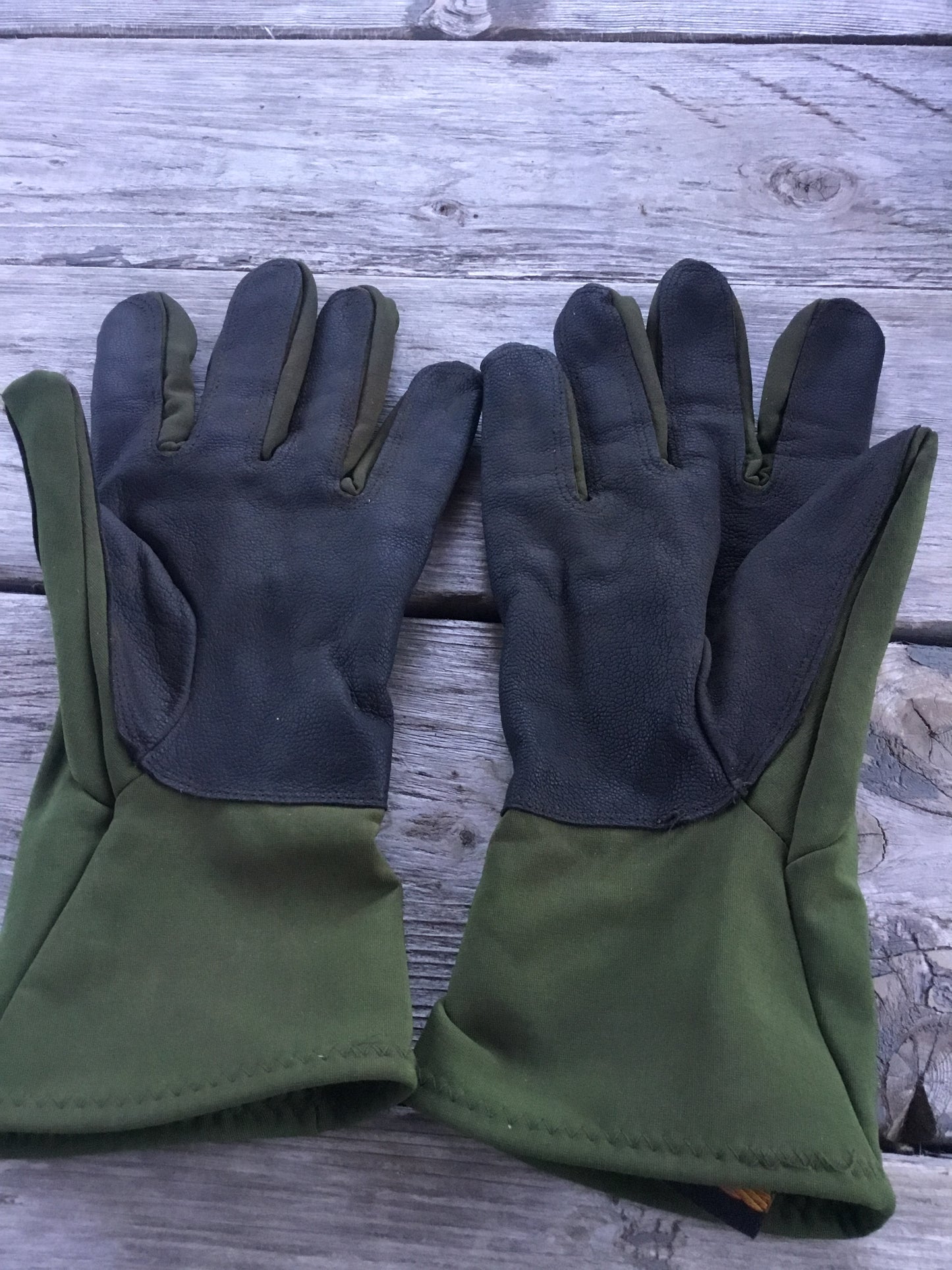 Canadian Forces mortar gloves Medium by Raber