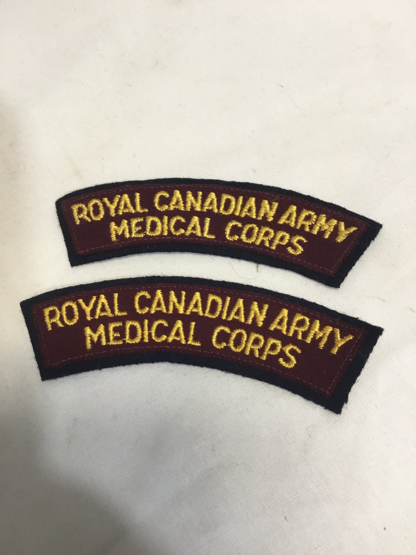 Pair Royal Canadian Army Medical Corps shoulders Flashes .