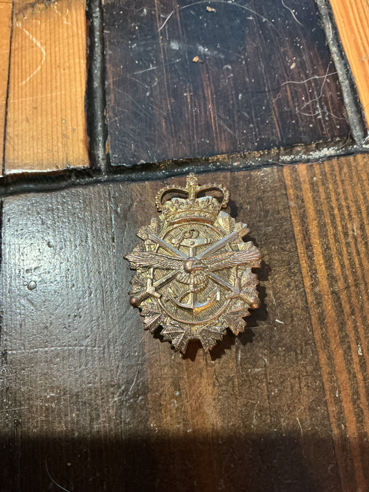 Canadian forces tri- service Badge