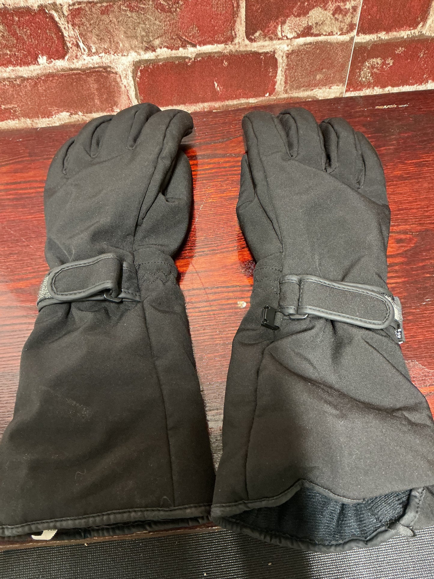 Military Thinsulate  Gloves with gauntlet Large to XL