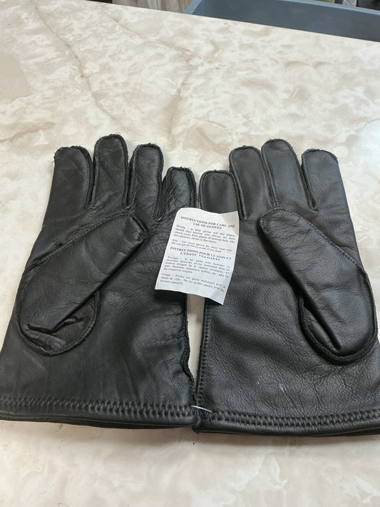 Canadian Forces Dress Gloves size 10 or Large