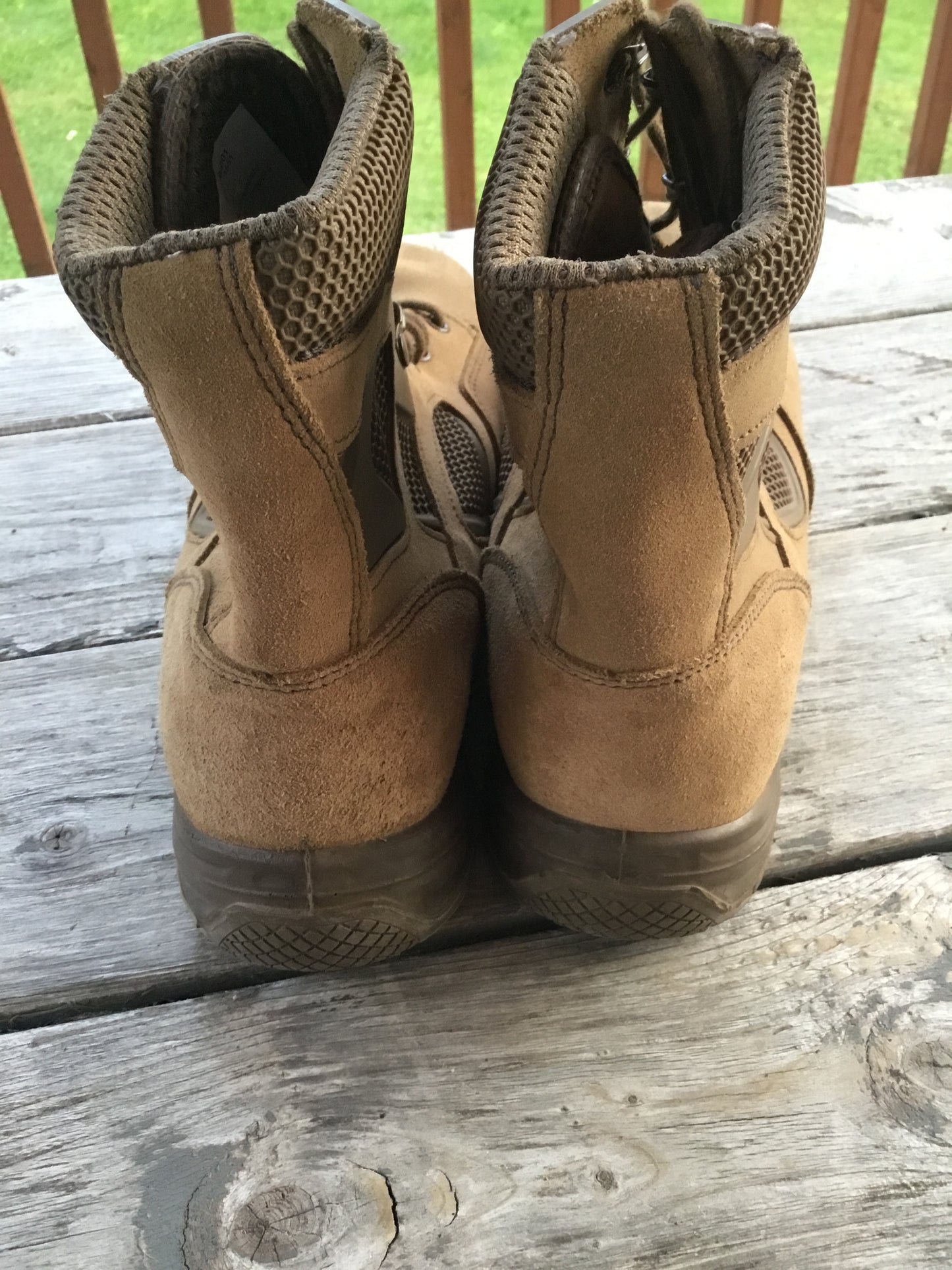 Canadian Forces Warm Weather Terra Boots Size 285/108 or Size 11.5