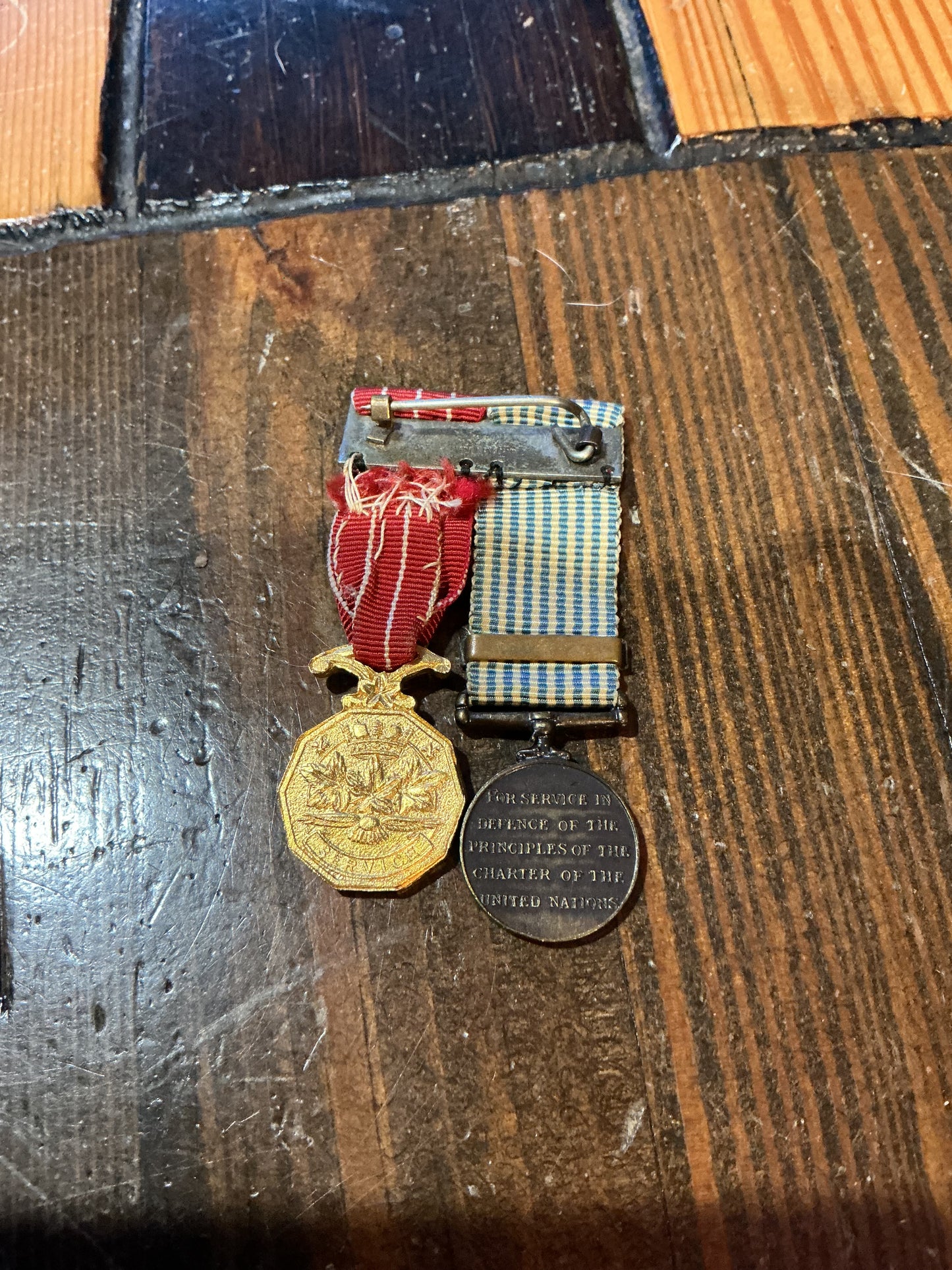 Pair of miniature Korean Period Medals United Nations , CD