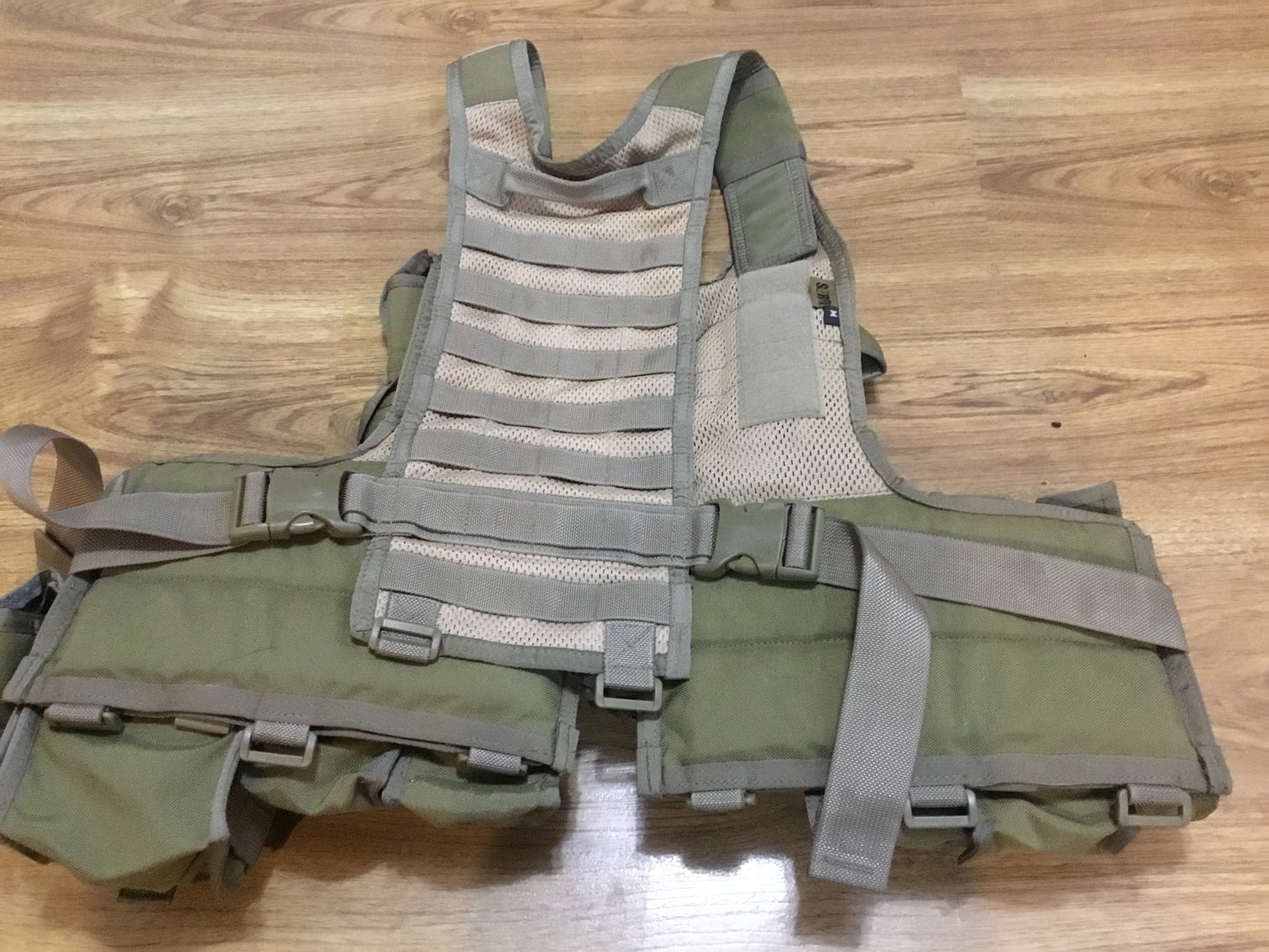 Australian military, tactical vest , Medium