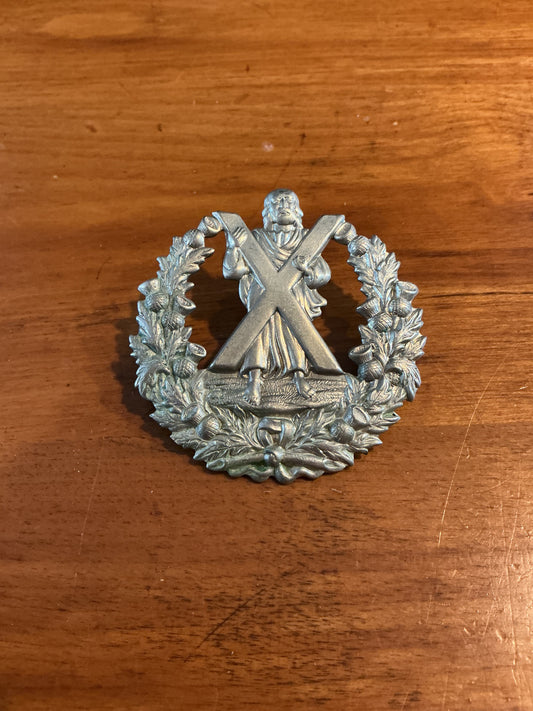 British QUEEN’S OWN CAMERON HIGHLANDERS GLENGARRY BADGE