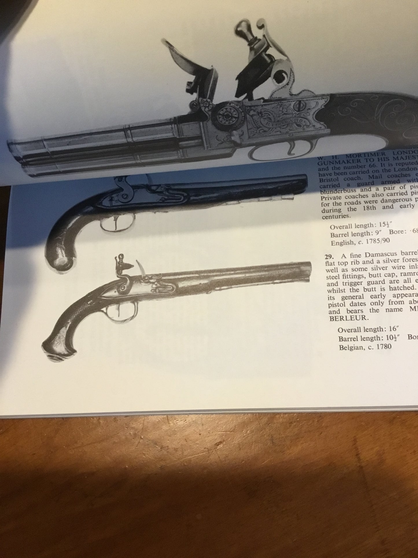 Flintlock Pistols: 17th to the 19th Century Paperback