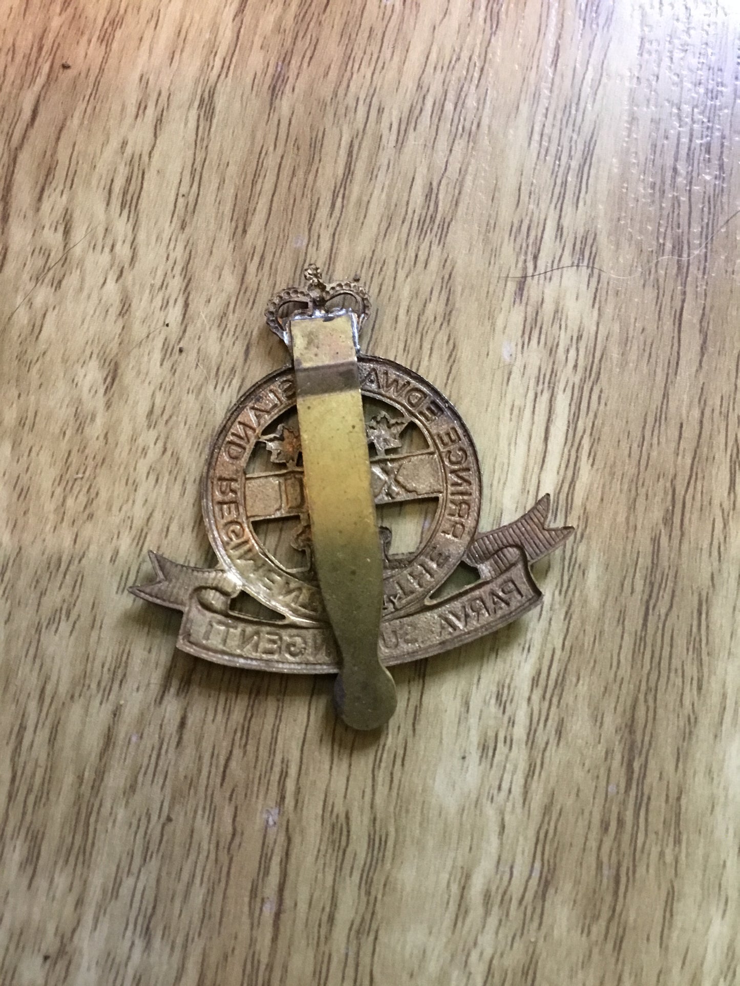 Prince Edward Island Regiment hat Badge