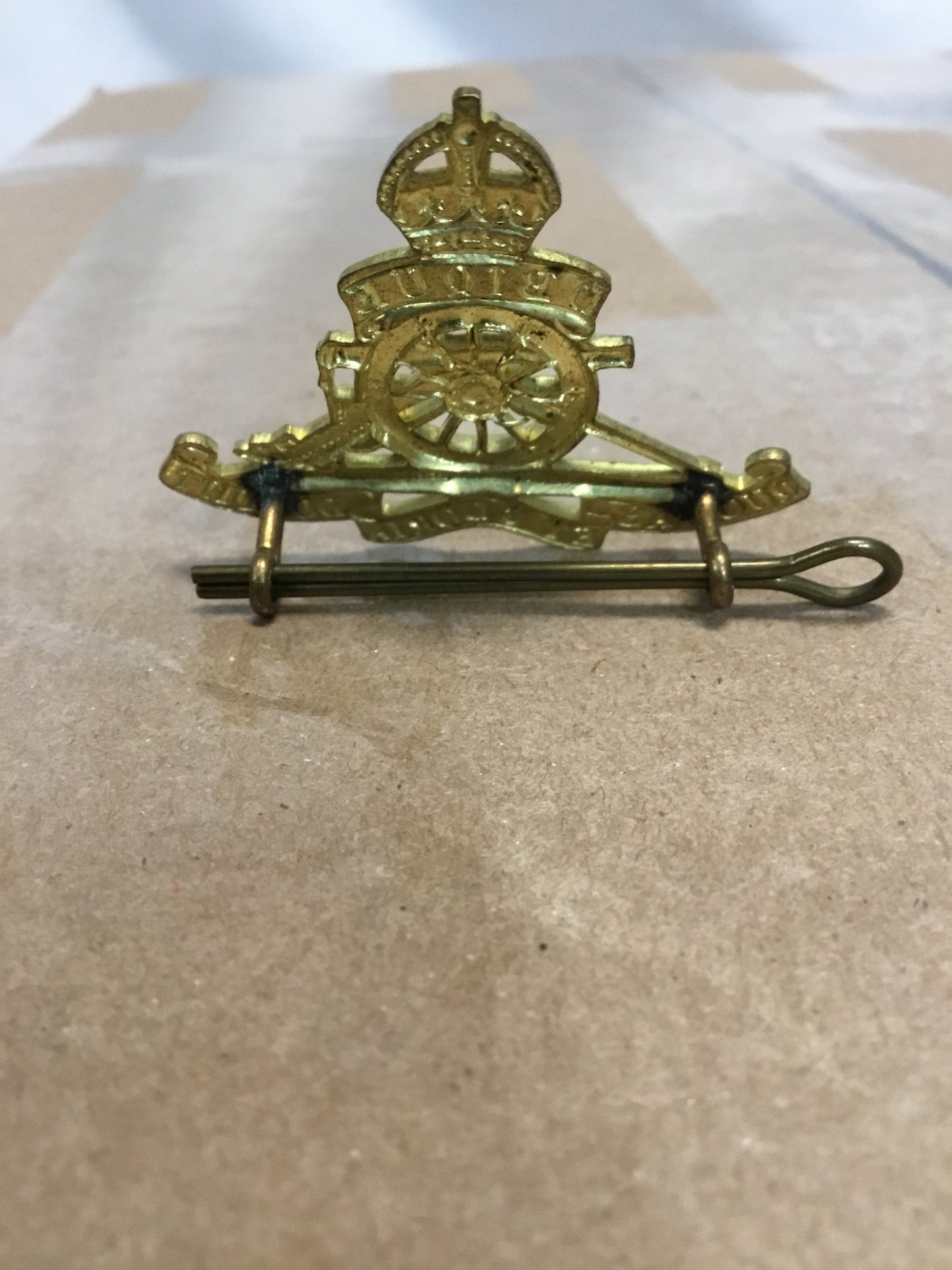 Canadian Artillery Cap badge King’s Crown