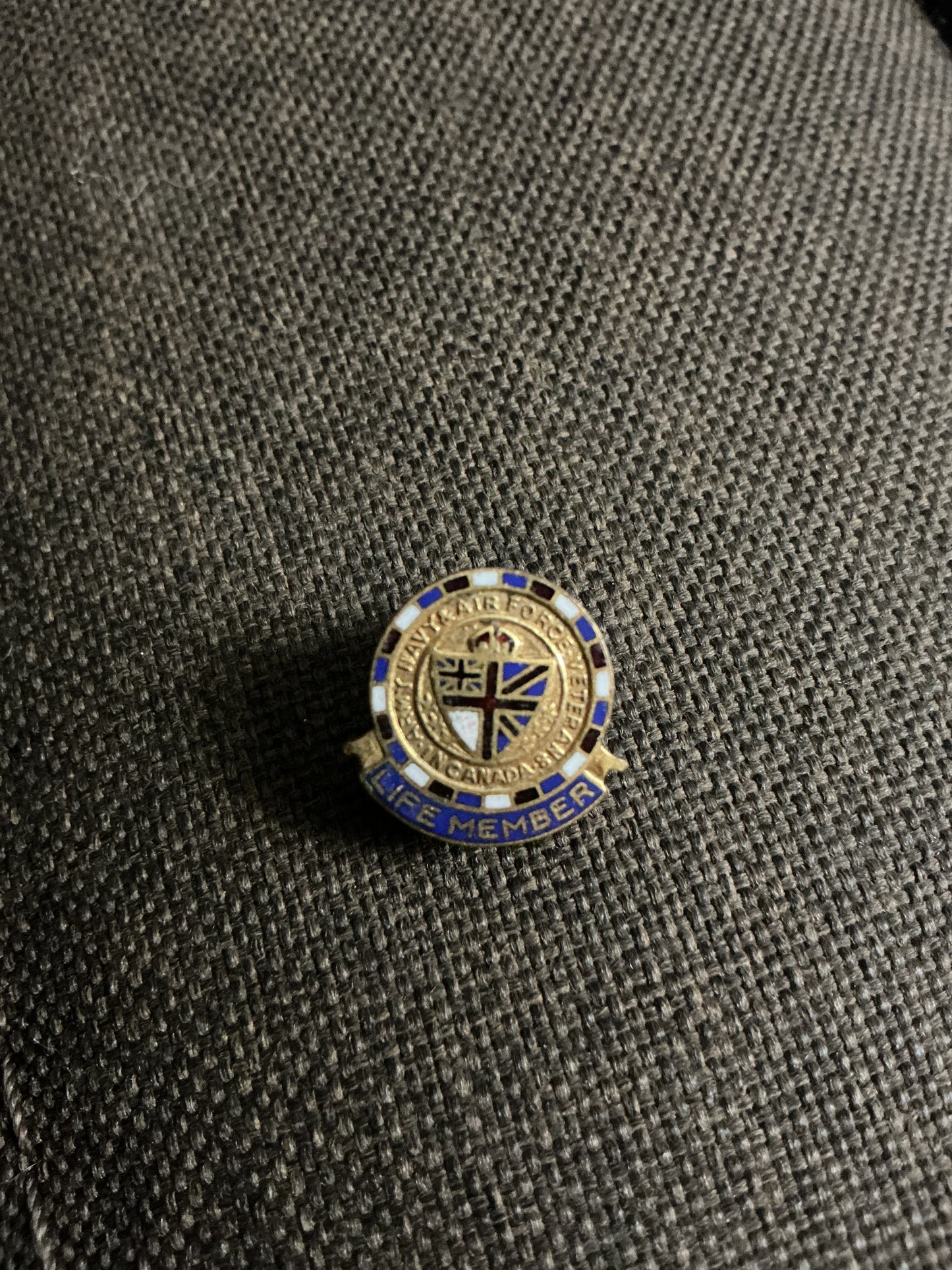 Army Navy & Air Force Veterans Life Time Member  In Canada Screw Back
