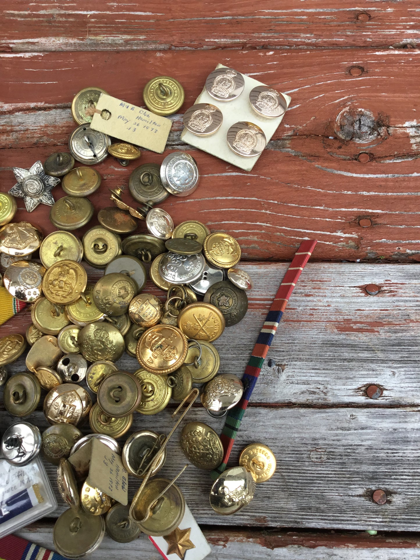 Lot of Military Buttons , Kings,Queens Crown