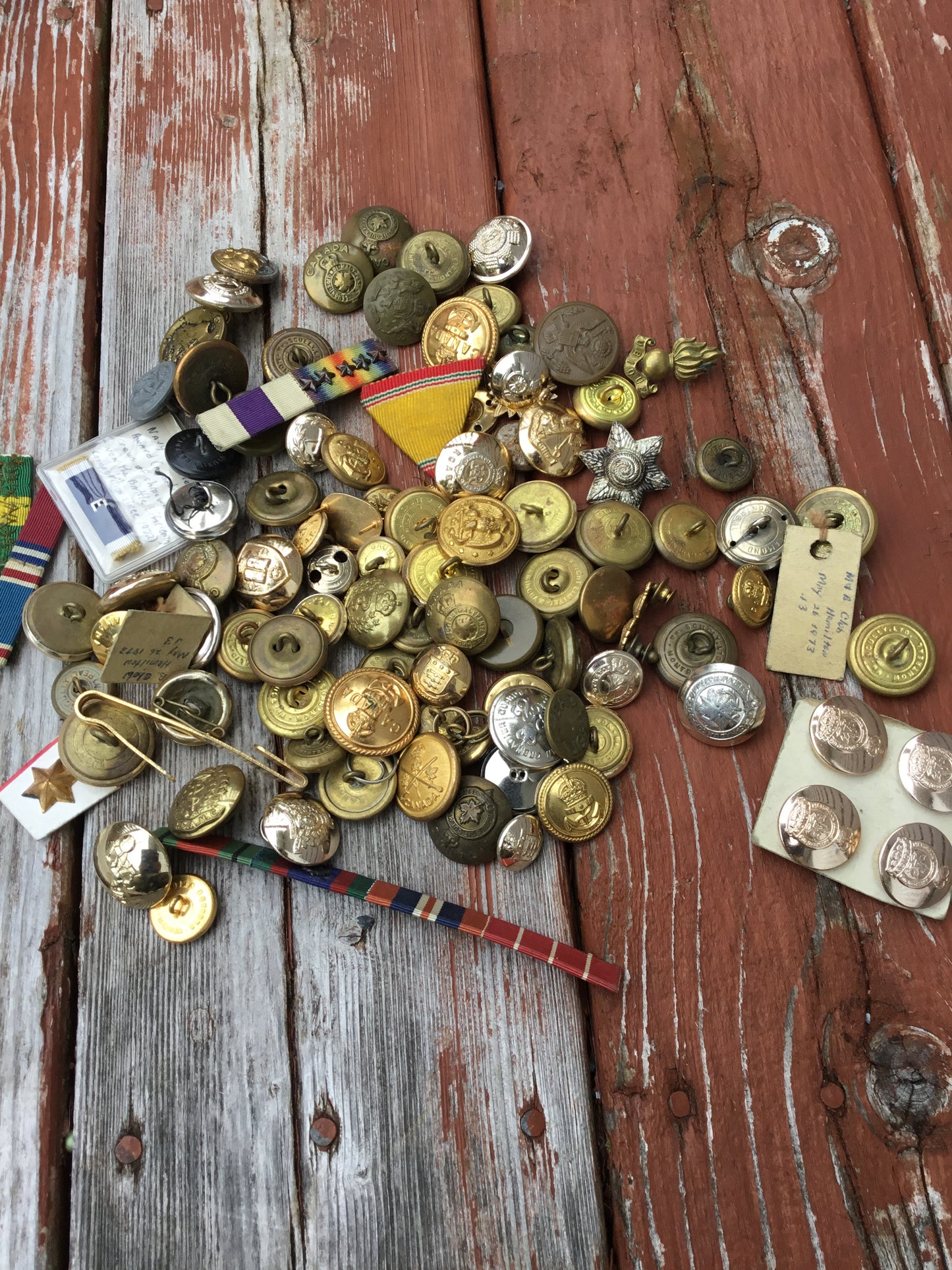 Lot of Military Buttons , Kings,Queens Crown