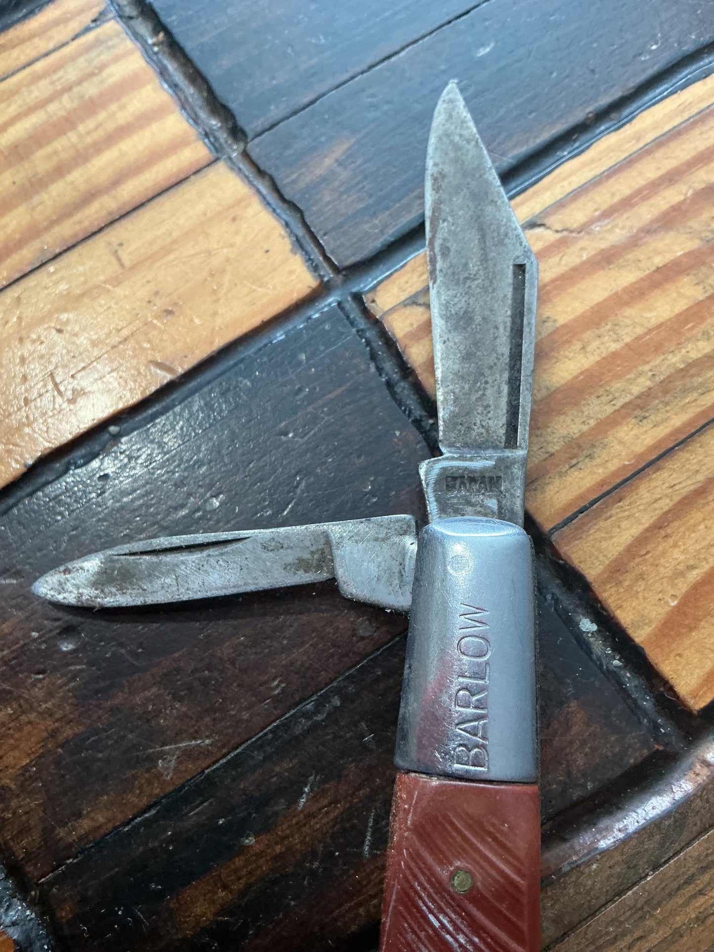 Vintage Two Blade Barlow Knife made in Japan .