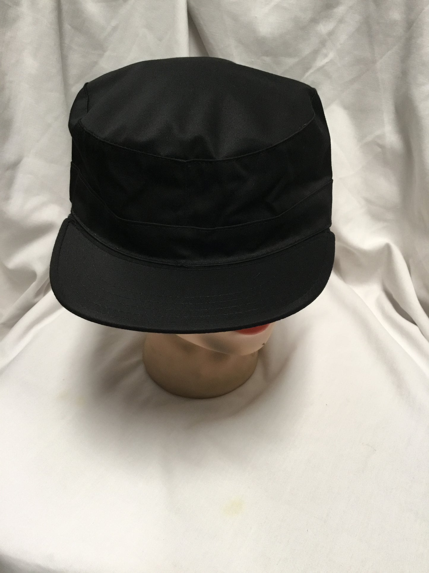 New black fatigue, cap size large 7 1/2