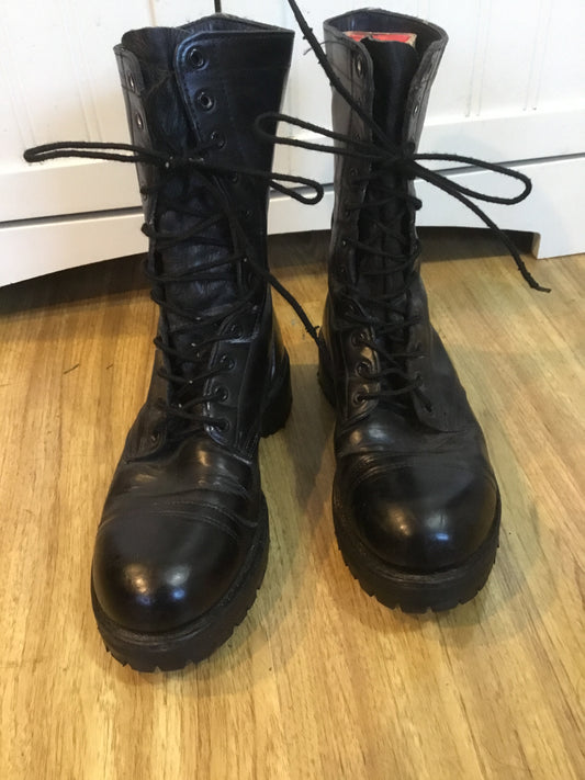 Vintage Canadian Military Garrison Boots 7E