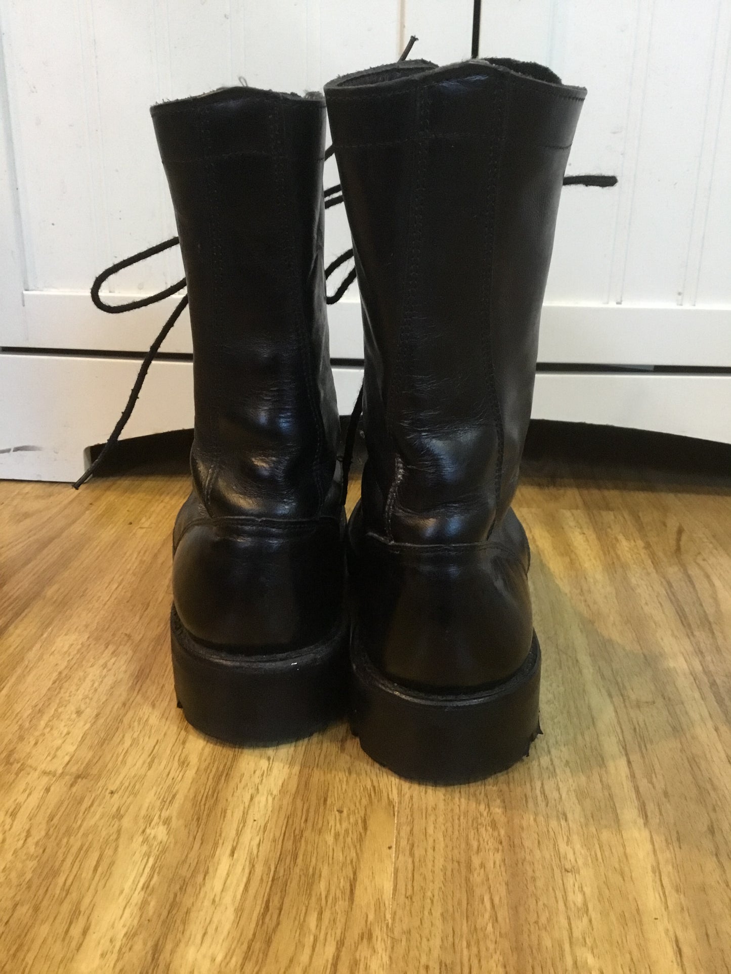 Vintage Canadian Military Garrison Boots 7E