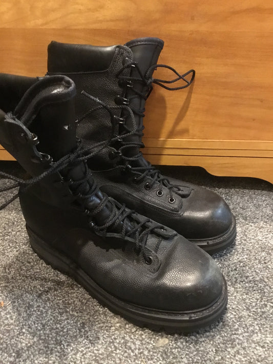 Canadian Forces Wet Weather Boots Size 9.5