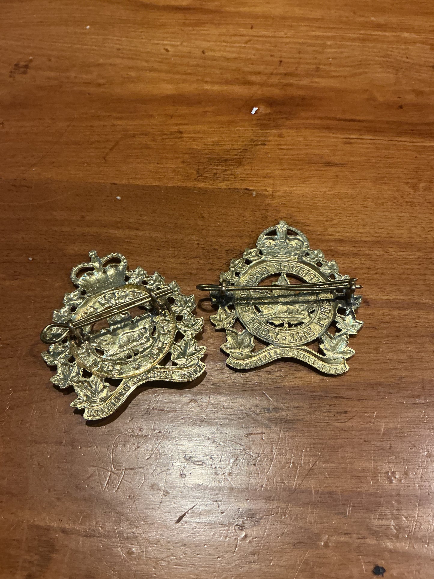 Lot of Two Lake Superior Scottish Regiment Badges