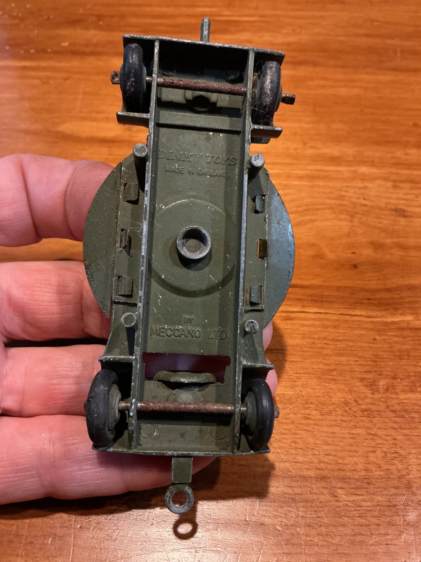 Dinky Toys #161B anti aircraft gun/cannon on trailer