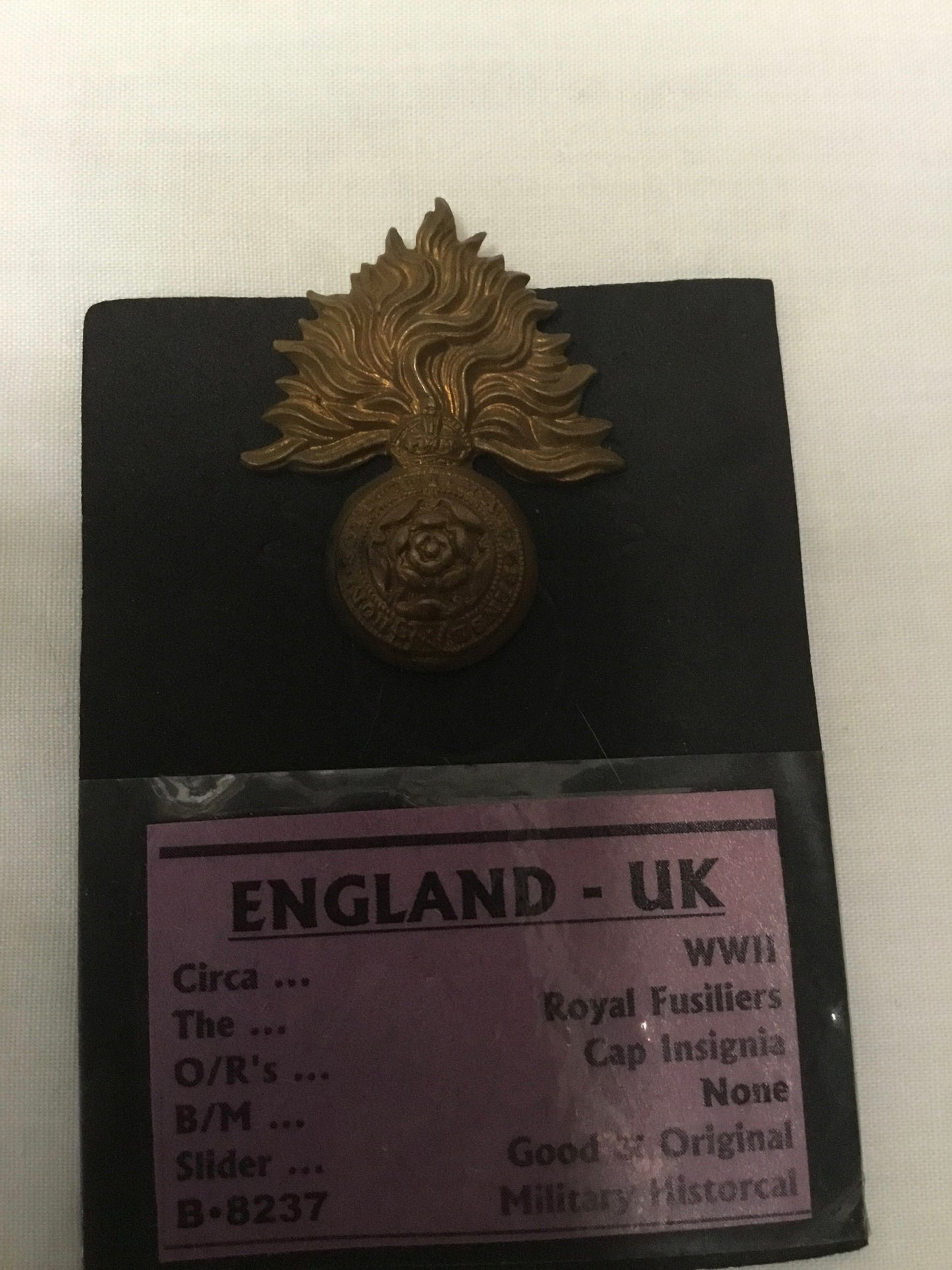 WW11 British Royal Fusiliers Cap badge