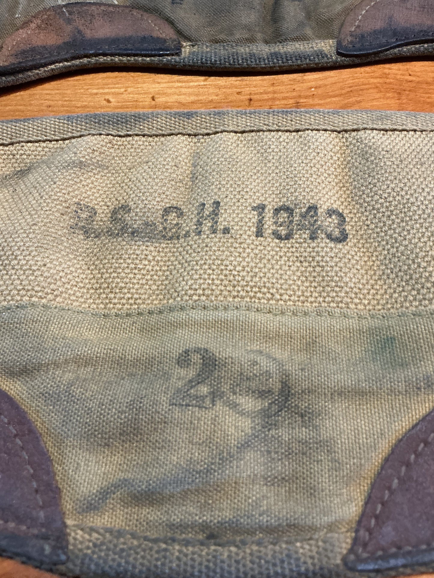 WW2 CANADIAN ARMY 37 PATTERN CANVAS GAITERS 1944