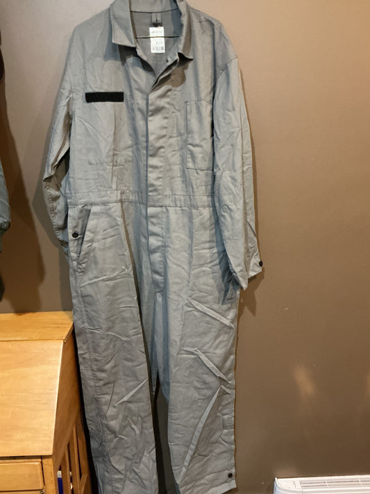 Canadian Military Coveralls Large/tall