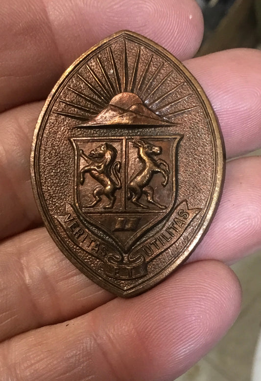 COTC Cap Badge: Western University Contingent. Canadian Officers Training Corps. In Bronze