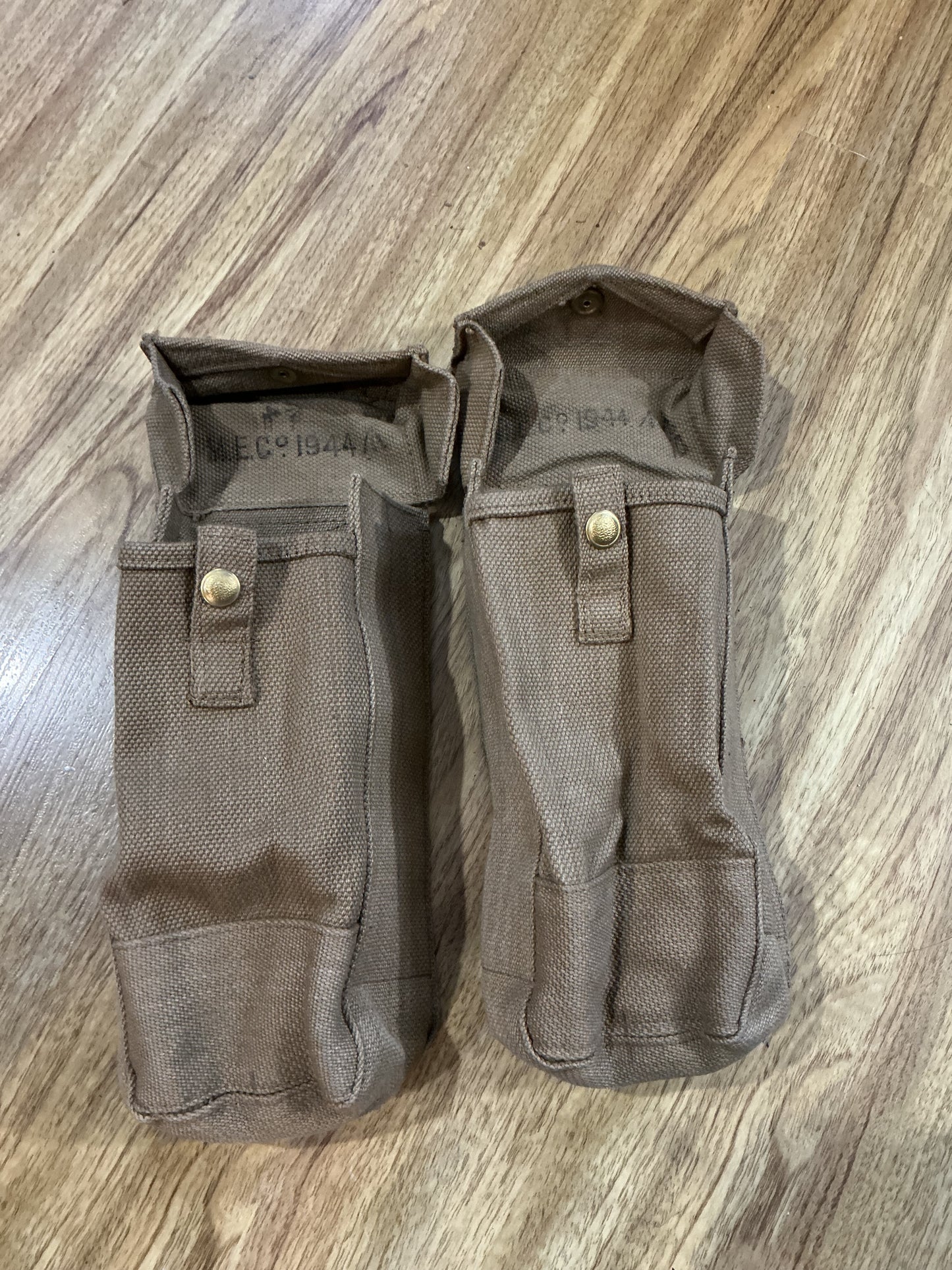 WW2 British P37 Bren Gun Pouches dated 1944 Both in very good condition.