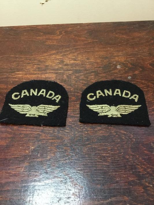 Pair of WW2 RCAF Royal Canadian Air Force Shoulder Insignias