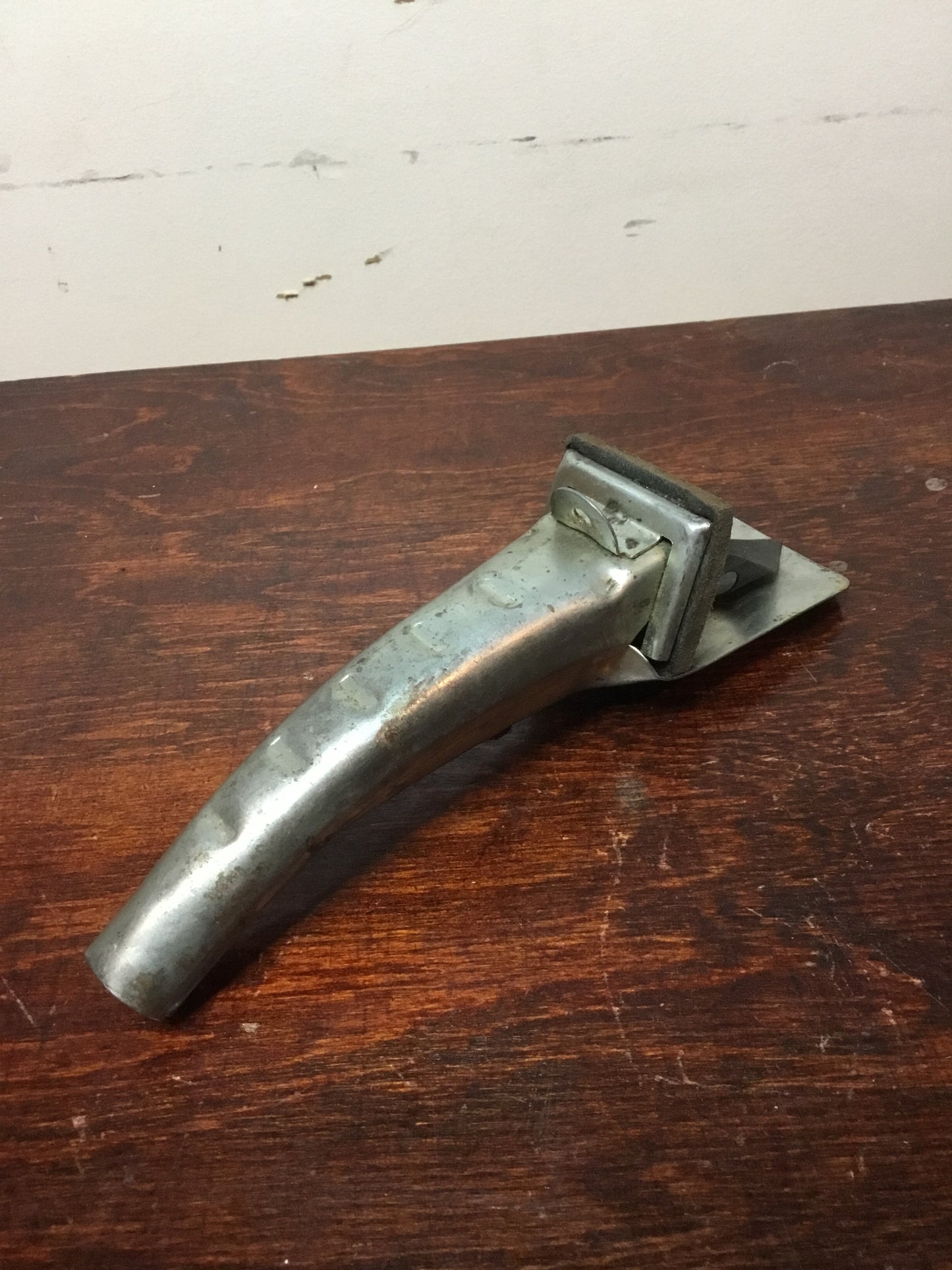 Vintage Oil Can Spout