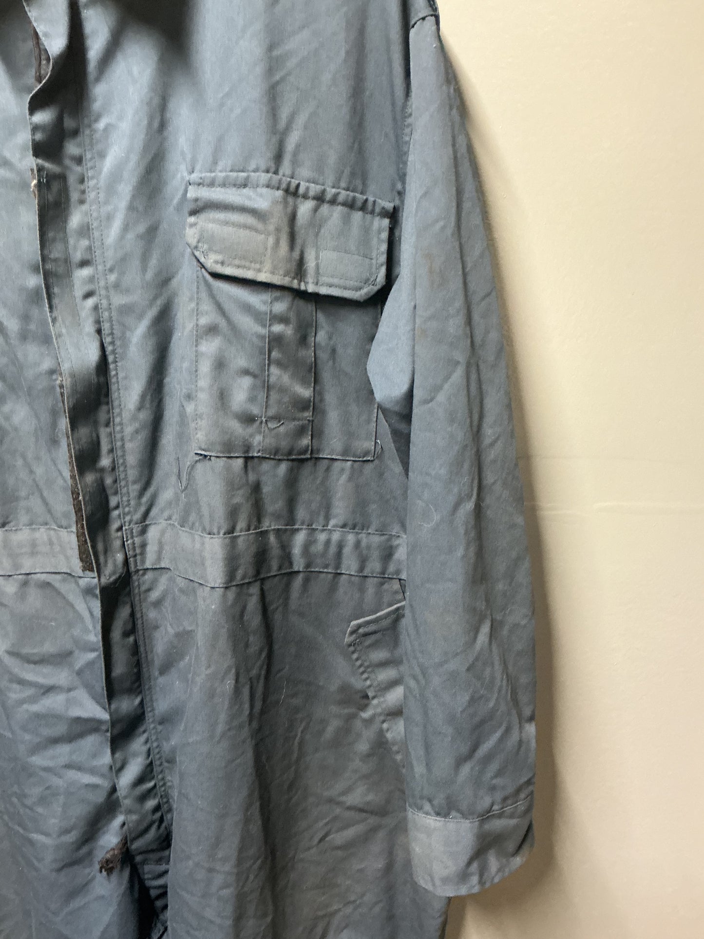 Canadian Airforce maintenance Crew Coveralls size XL tall or 73/52