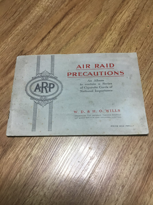 Wills cigarette cards AIR RAID PRECAUTIONS WW2 1938 full set