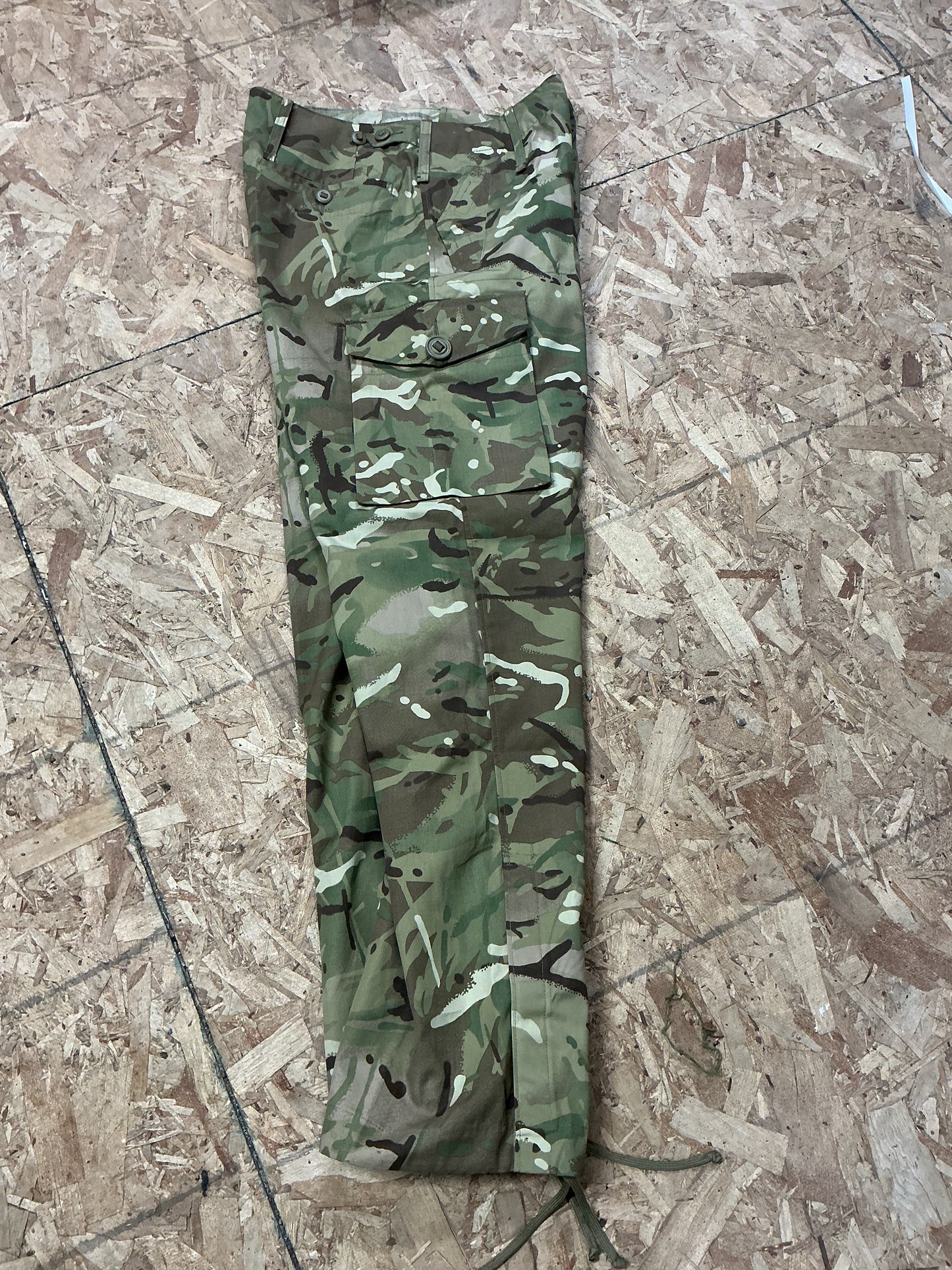 British Military Multi-Cam Windproof Pants Waist 34 inches.
