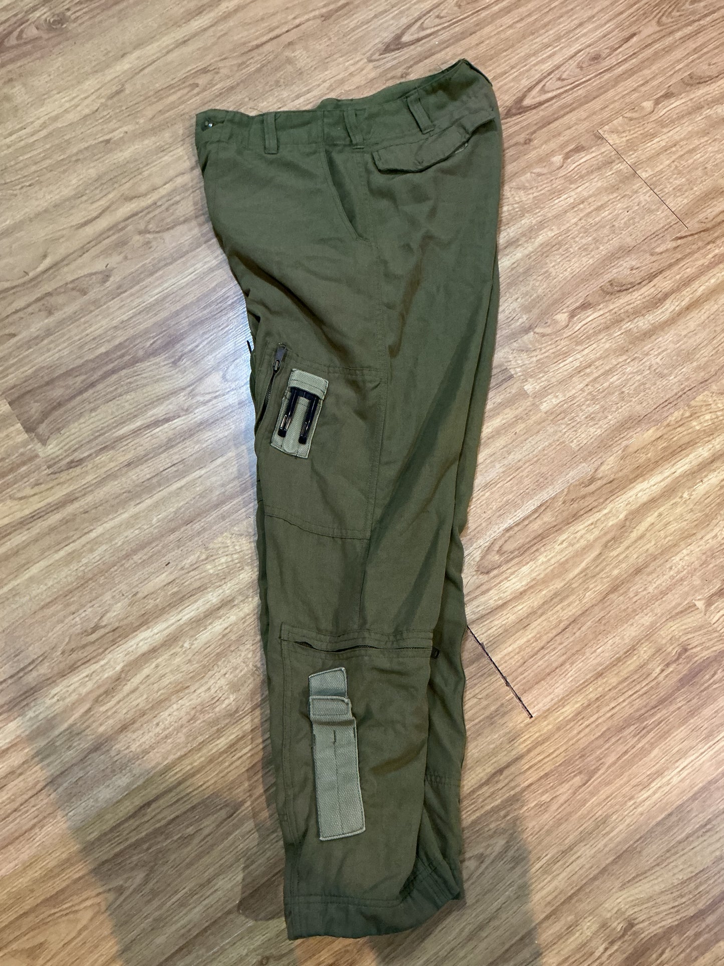 Canadian forces Helicopter Crew Pants, Military Size is 73/34 or waist 34 inches